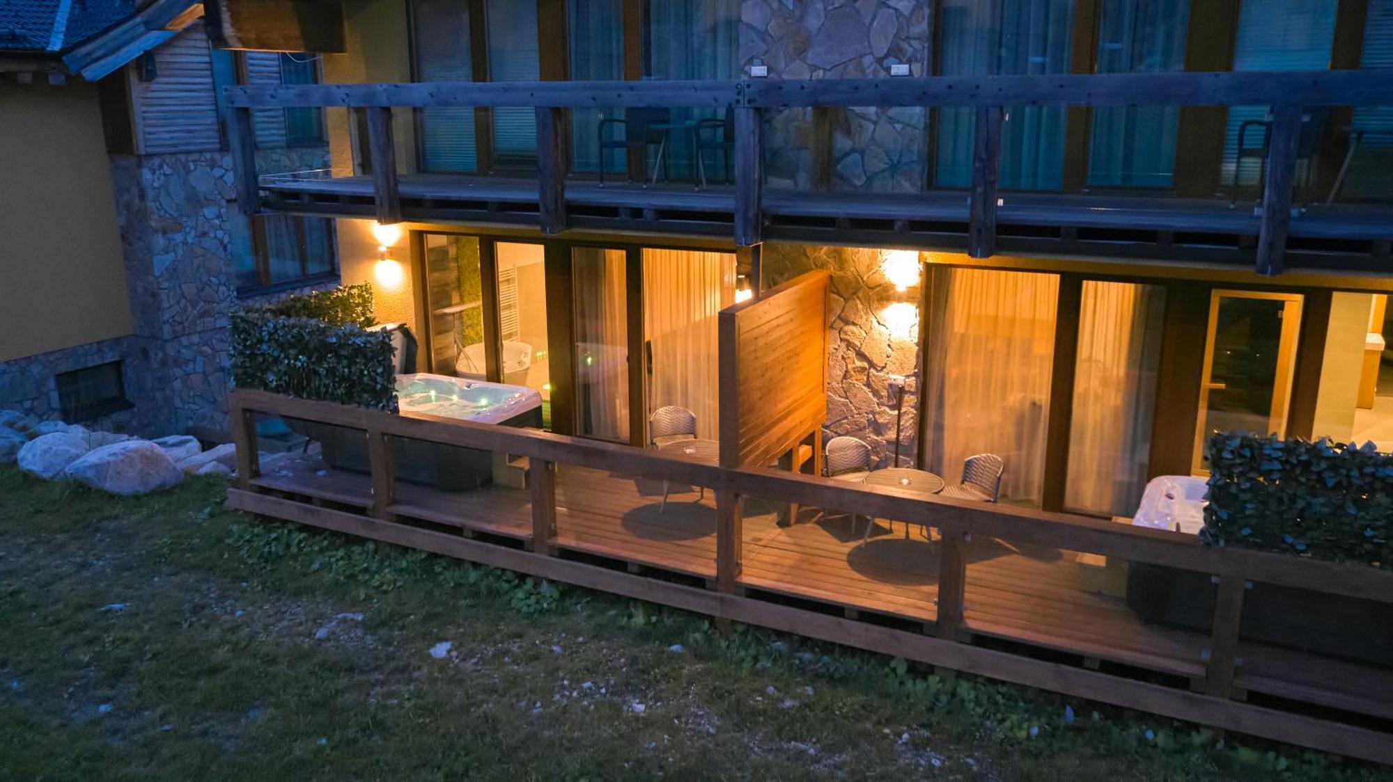 Chalet Jasna Wellness Apartment Maxim Jacuzzi & Sauna Demänovská Dolina Extérieur photo